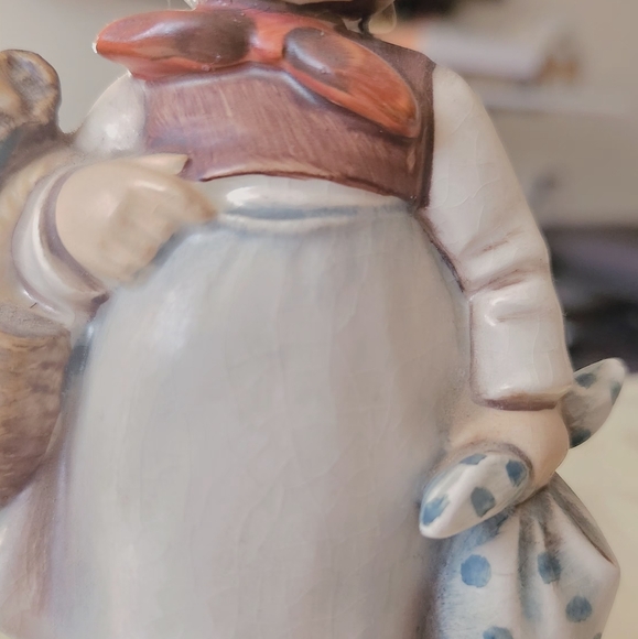 HUMMEL FIGURINE Weary Traveller Goebel #204 Germany Amazing Condition RARE - Picture 6 of 9